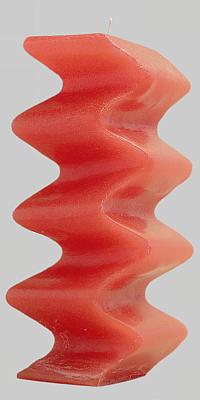 Sculpture candle Onda , 6.7 by 3 by 2.8 in., burns approx. 40 hours