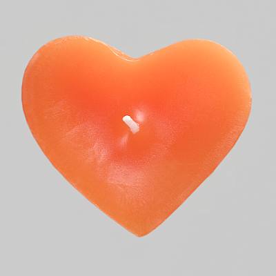 Floating candle Heart, red, 2.8 by 2.8 in., burns approx. 4 hours