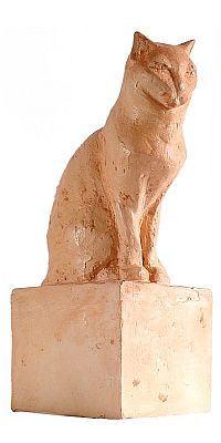 Angelika Kienberger, Kleine Katze, 2004, Gie&szlig;keramik, 24x11x8 cm