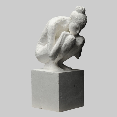 Angelika Kienberger, Kubus, 2015, Steinguss, 27x11x17 cm